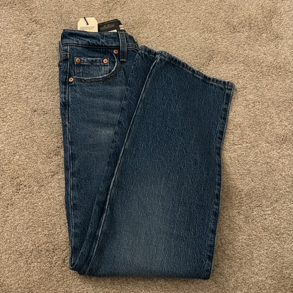 Levi’s Ribcage Straight Ankle 24x27 - Picture 6 of 6